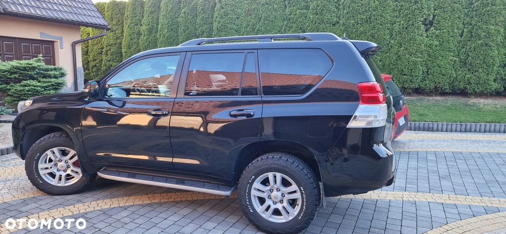 Toyota Land Cruiser - 5
