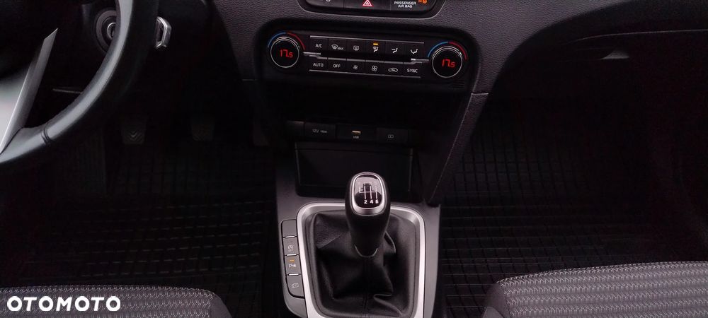 Kia Ceed 1.0 T-GDI M Classic - 26