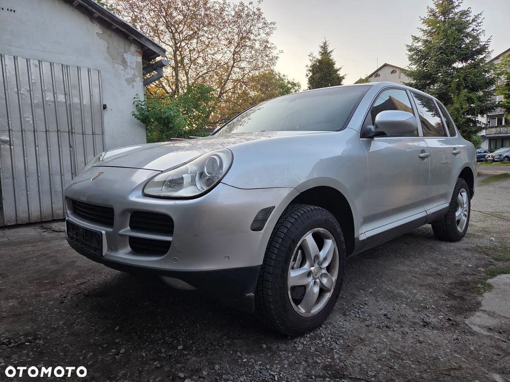 Porsche Cayenne - 3