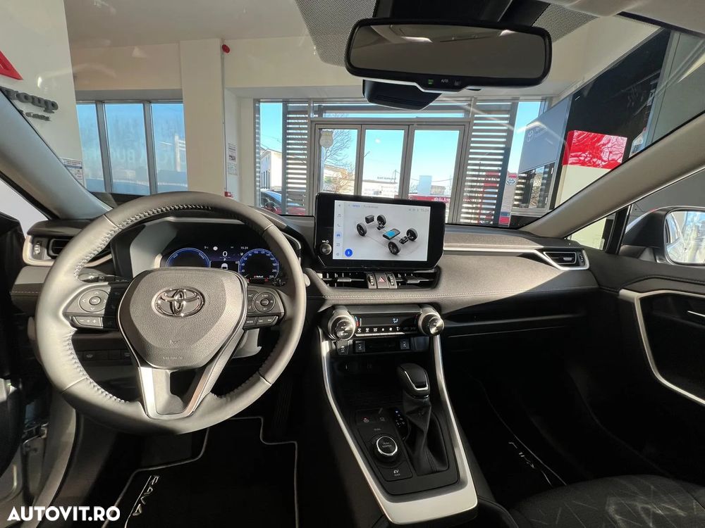 Toyota RAV4 - 14