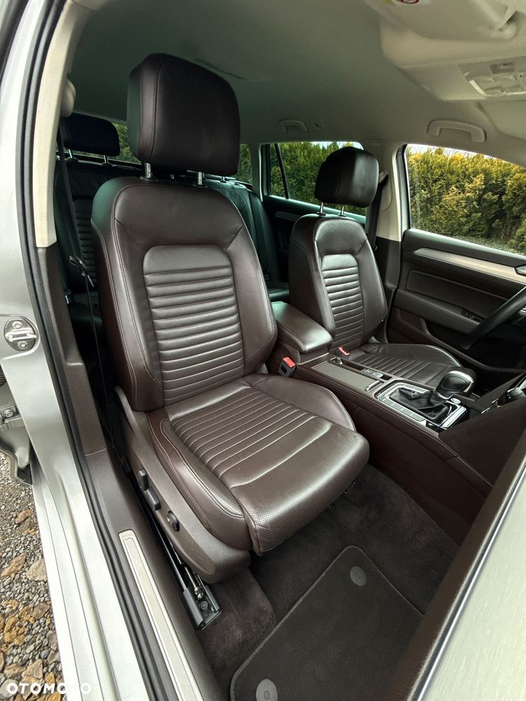 Volkswagen Passat 2.0 TDI SCR DSG Highline - 15