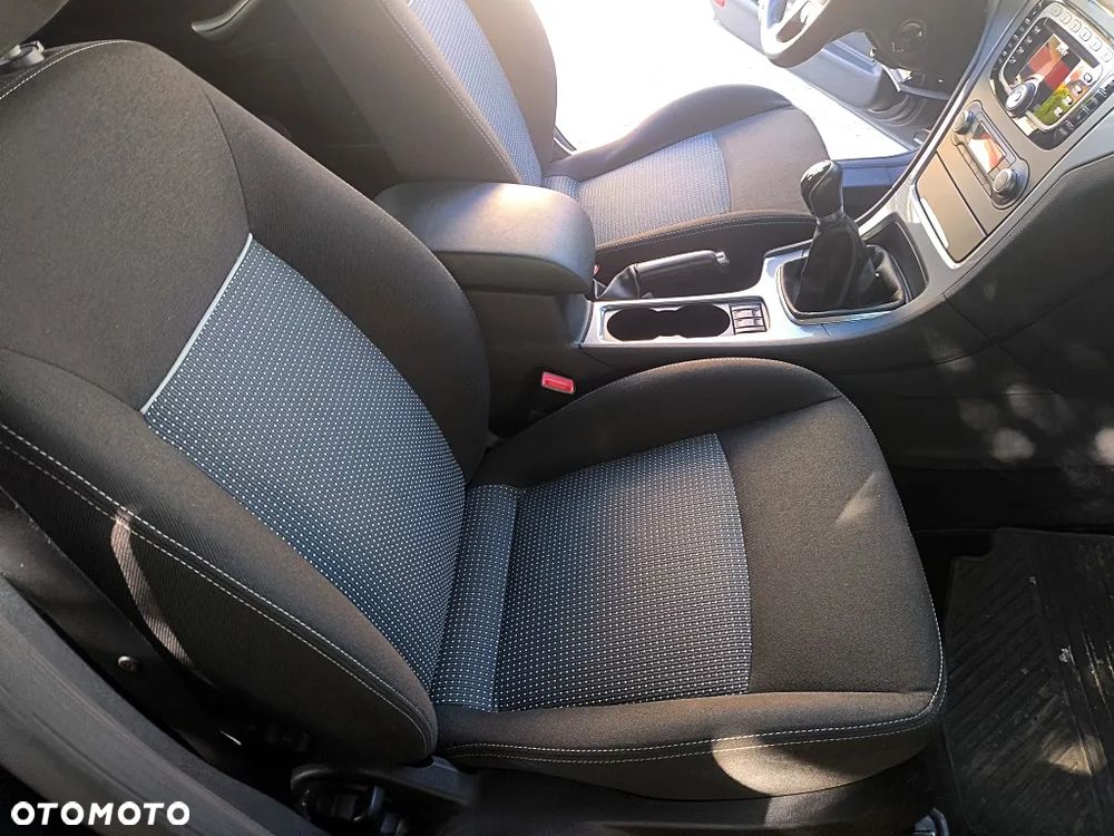 Ford Mondeo 1.6 Ti-VCT Ambiente - 23