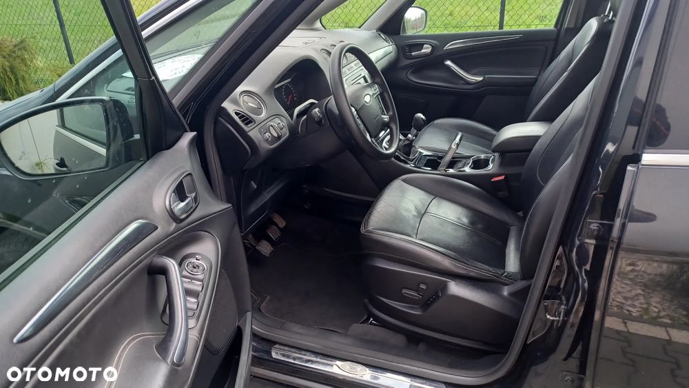 Ford S-Max 2.0 TDCi Titanium - 4