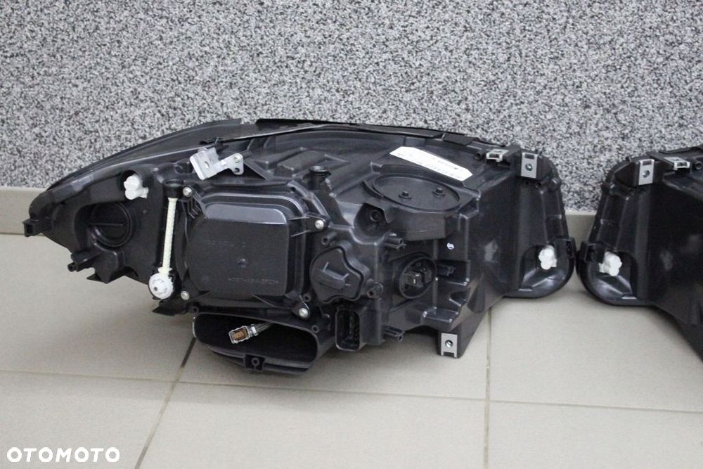 BMW 5 F10 F11 LIFT LCI BI-XENON LAMPA PRZÓD - 9