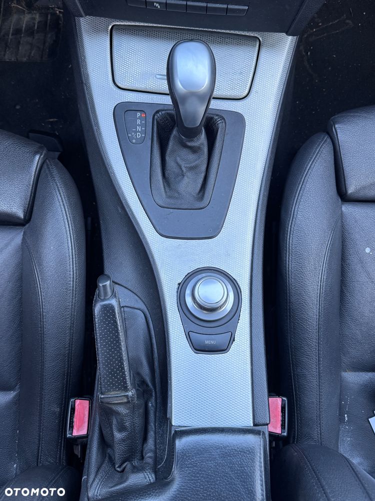 BMW Seria 3 335i Edition Sport - 23