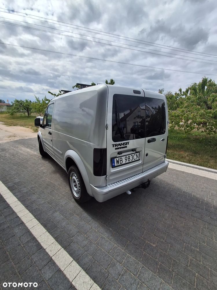 Ford Transit Connect - 4