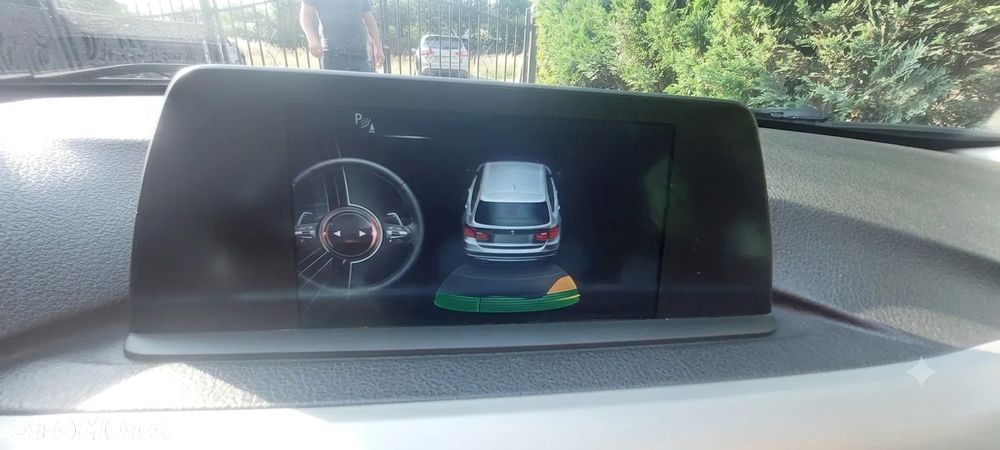 BMW Seria 3 318d EU6 - 21