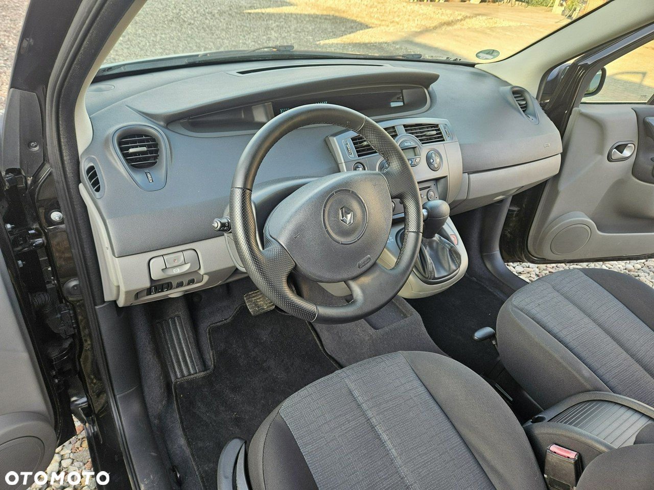 Renault Scenic - 8