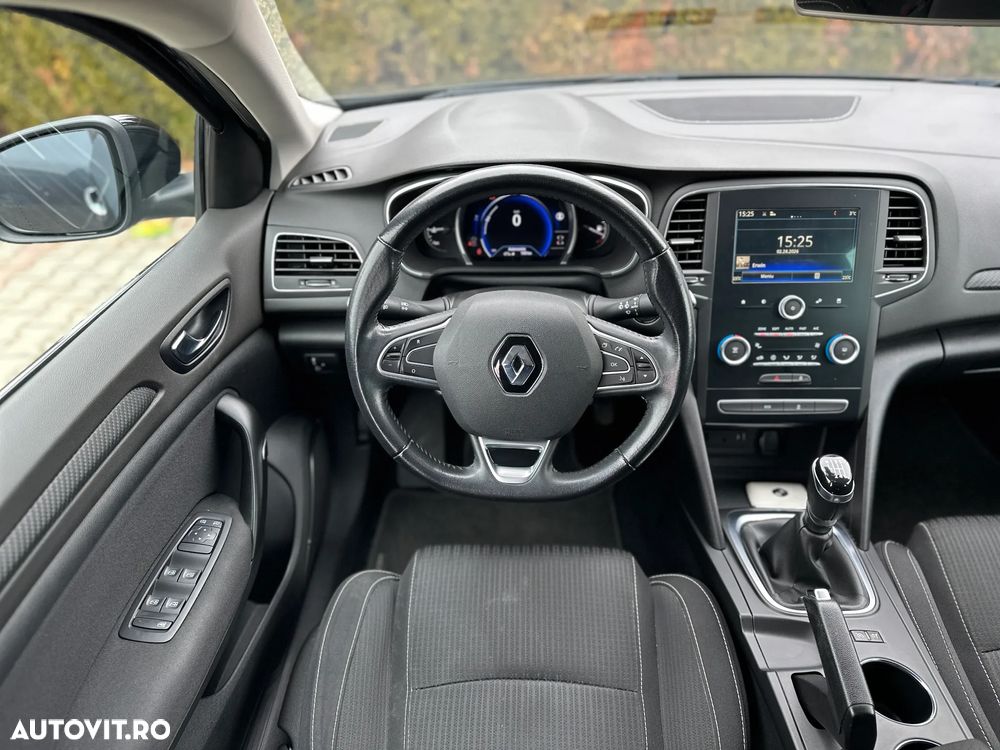 Renault Megane ENERGY TCe 130 LIMITED - 35