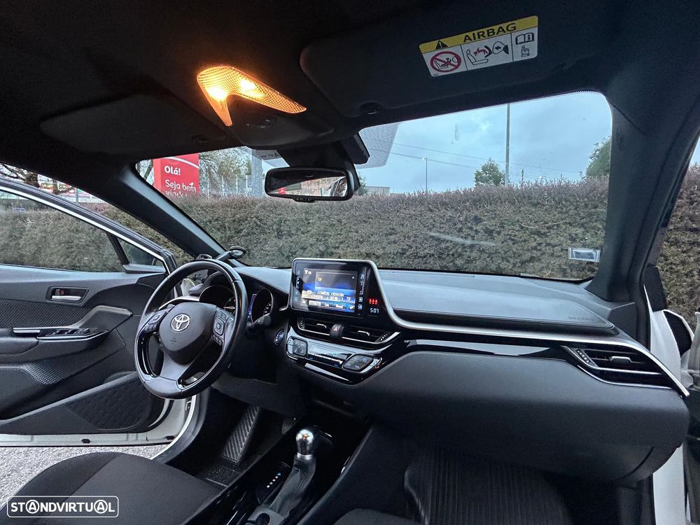 Toyota C-HR 1.8 HSD Comfort+P.Style - 3