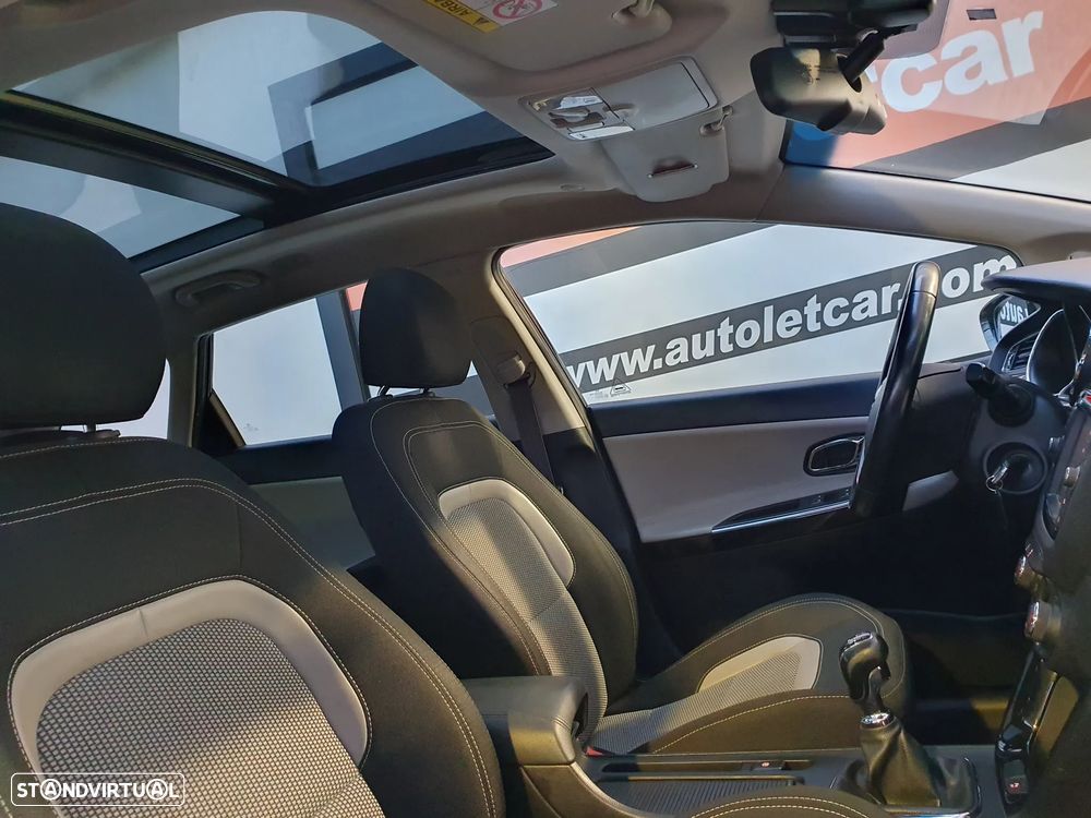 Kia Ceed SW 1.6 CRDi Prime - 20