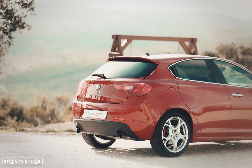 Alfa Romeo Giulietta 1.8 TBi 16V Quadrifoglio Verde - 12