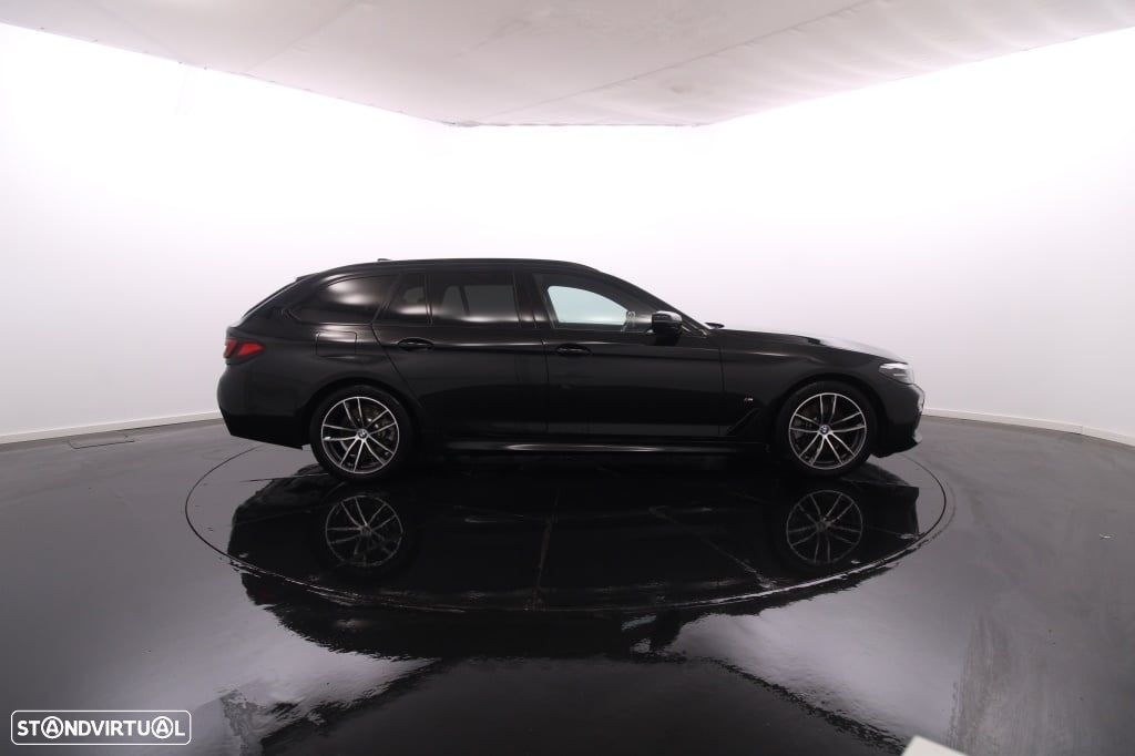 BMW 520 d Pack Desportivo M Auto - 9