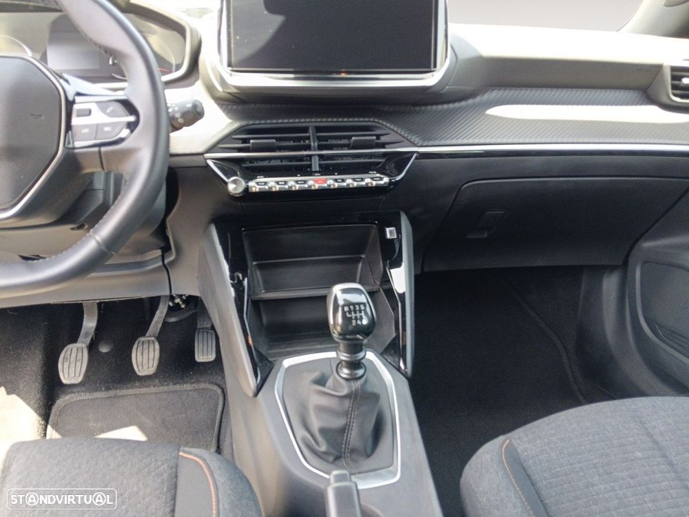 Peugeot 2008 1.2 PureTech Style - 11