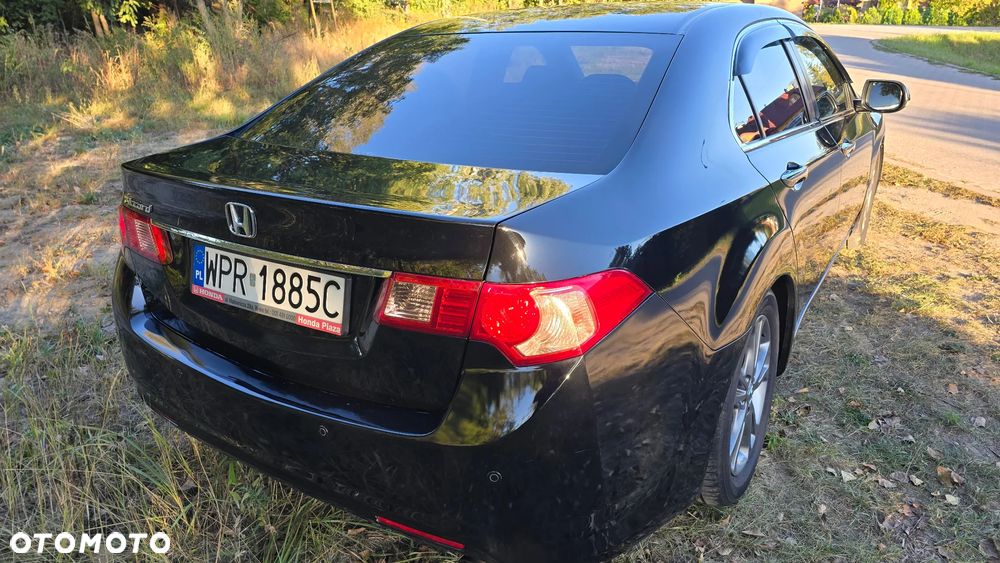 Honda Accord 2.0 Executive - 1