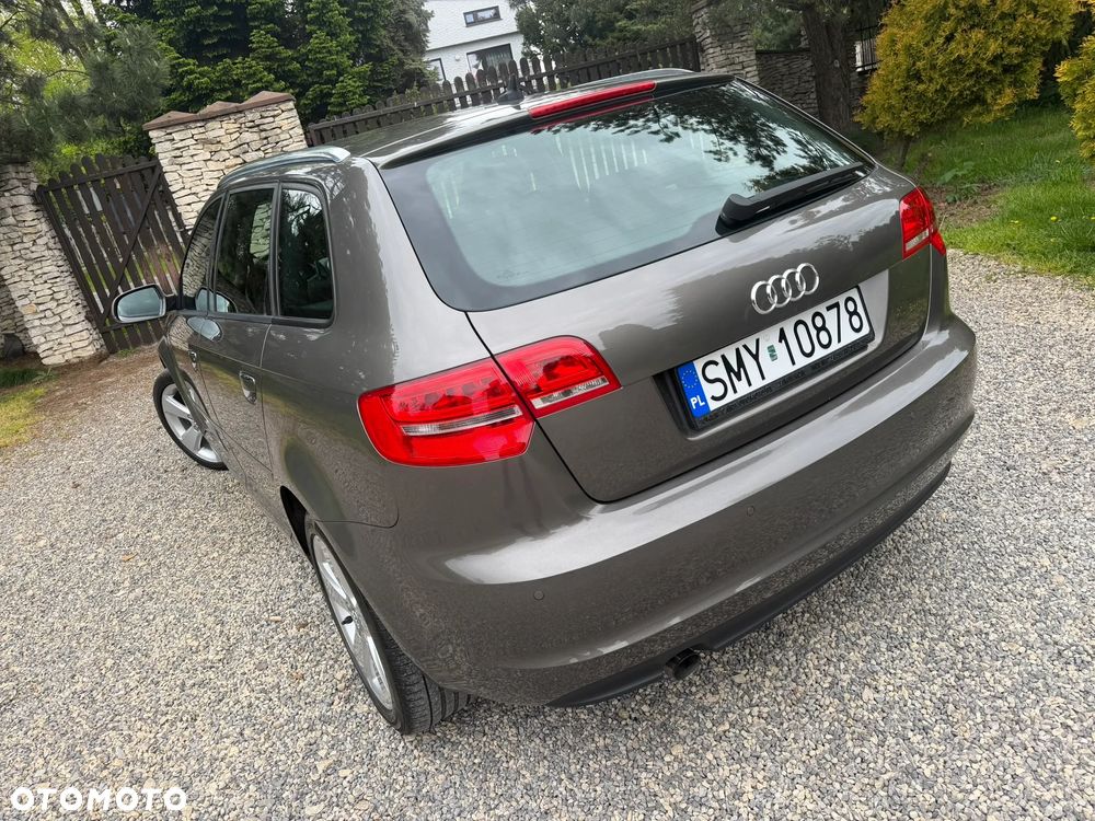 Audi A3 Sportback 2.0 TDI DPF Attraction - 19