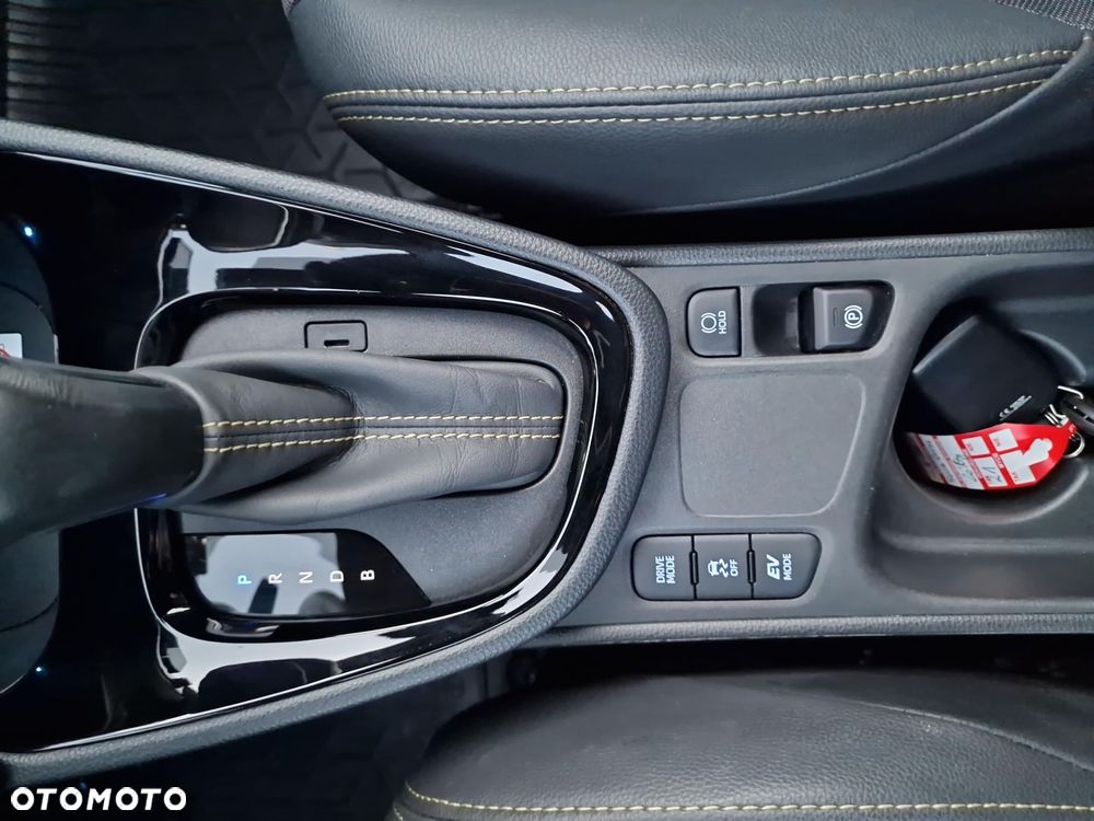 Toyota Yaris Cross Hybrid 1.5 Adventure - 23