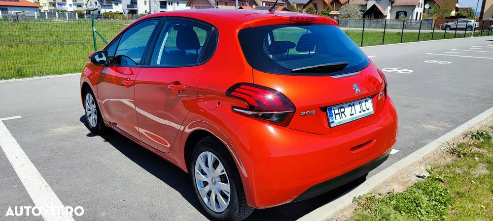Peugeot 208 1.2 L PureTech Access - 4