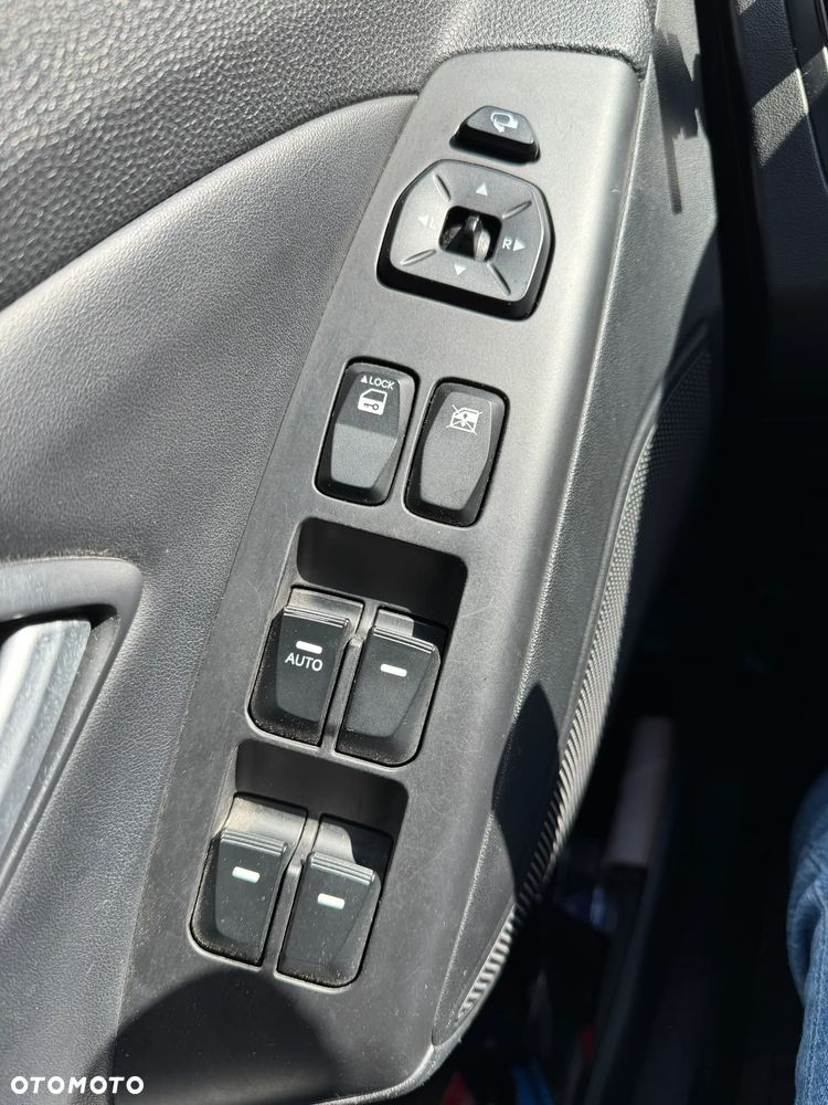 Hyundai ix35 2.0 CRDi Premium 4WD - 19