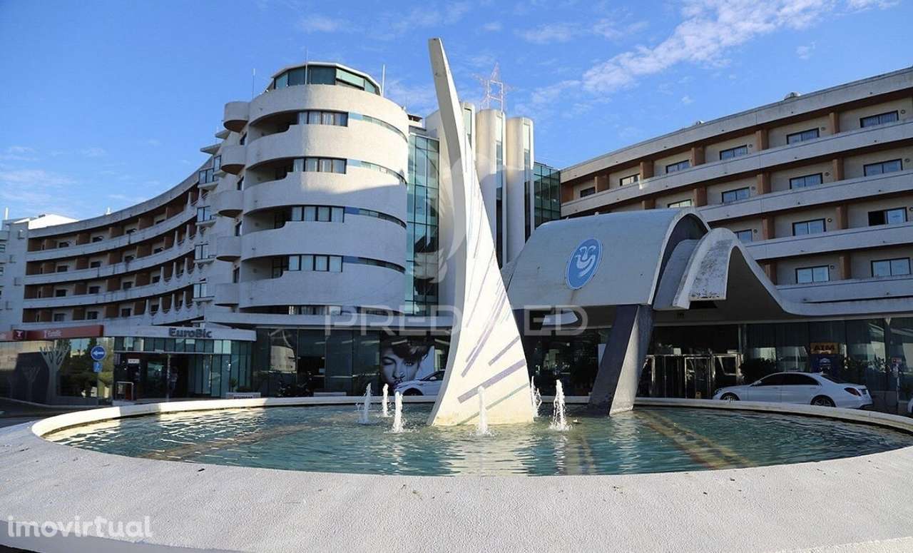 T2 No Centro de Albufeira - Grande imagem: 2/26