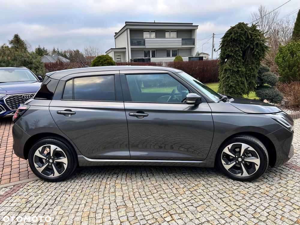 Suzuki Swift 1.2 Dualjet SHVS Elegance CVT - 10