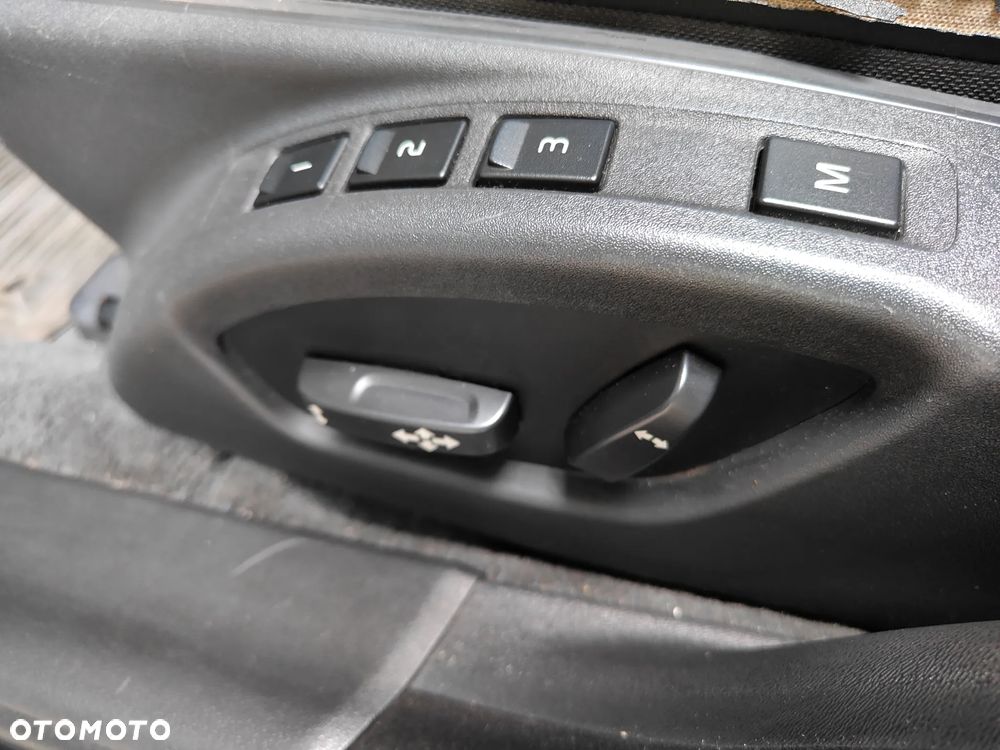 Volvo XC 70 - 18