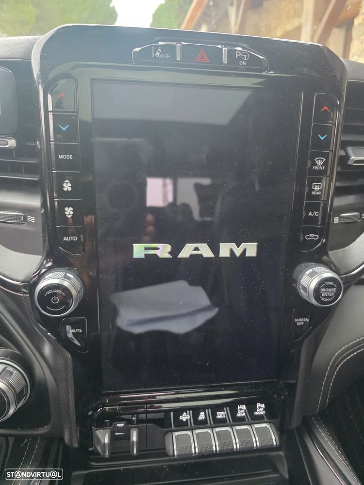 Dodge RAM - 11