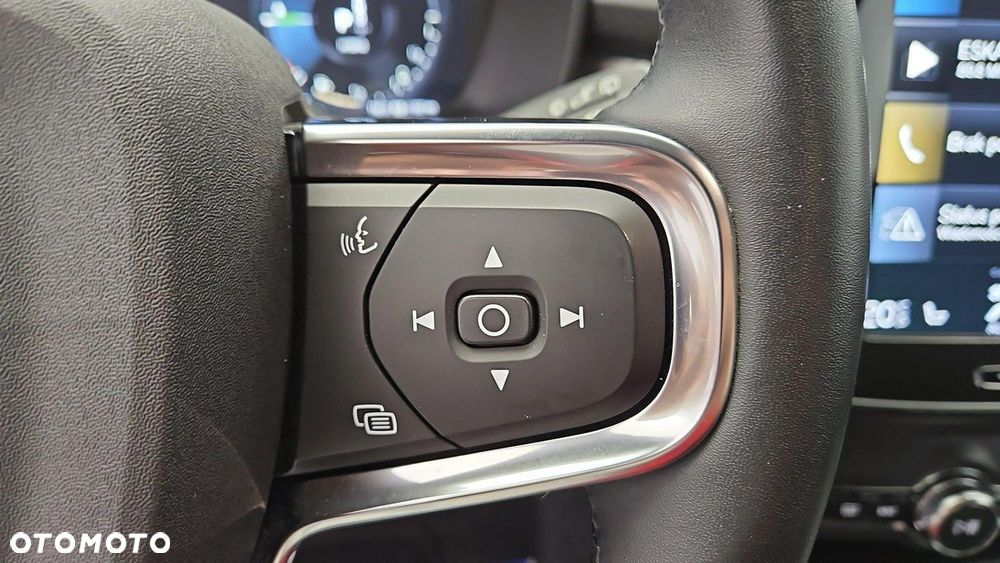 Volvo XC 40 - 15