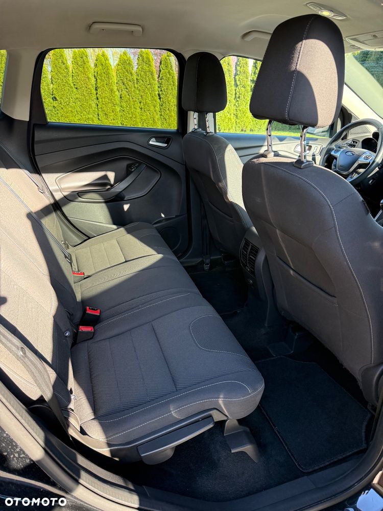 Ford Kuga 2.0 TDCi 4x4 SYNC - 39