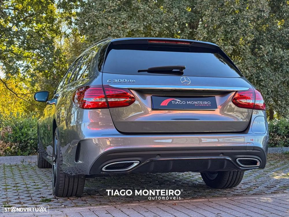 Mercedes-Benz C 300 - 29