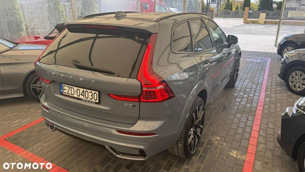 Volvo XC 60 B5 B AWD Ultimate Dark - 26