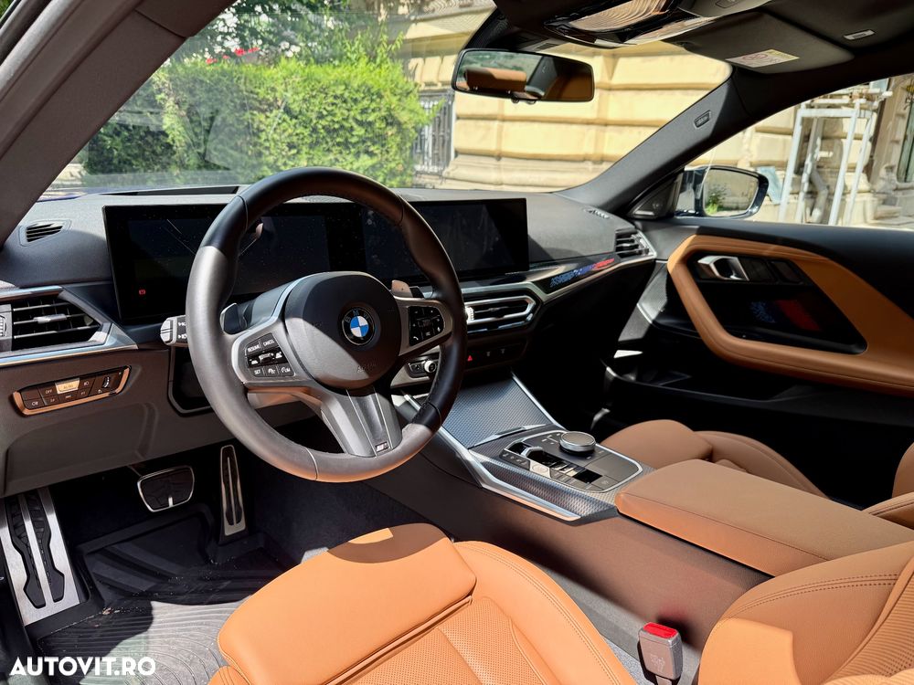 BMW M2 M240i xDrive AT - 12