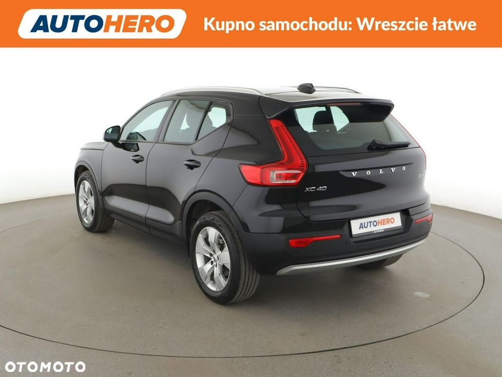 Volvo XC 40 D4 AWD Momentum Pro - 5