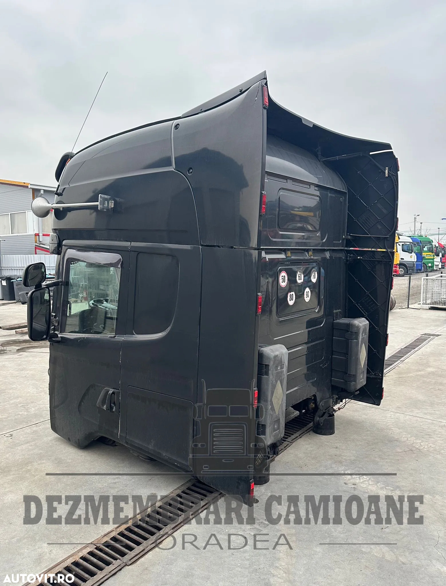 CABINA SCANIA R480 TOPLINE CR19 - 3