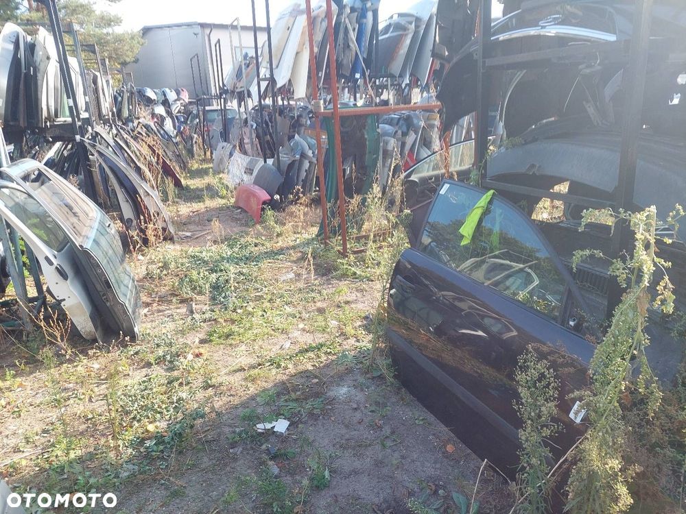 DRZWI KOMPLETNE PRAWY PRZÓD SEAT IBIZA III HB 3D LC9Z - 7