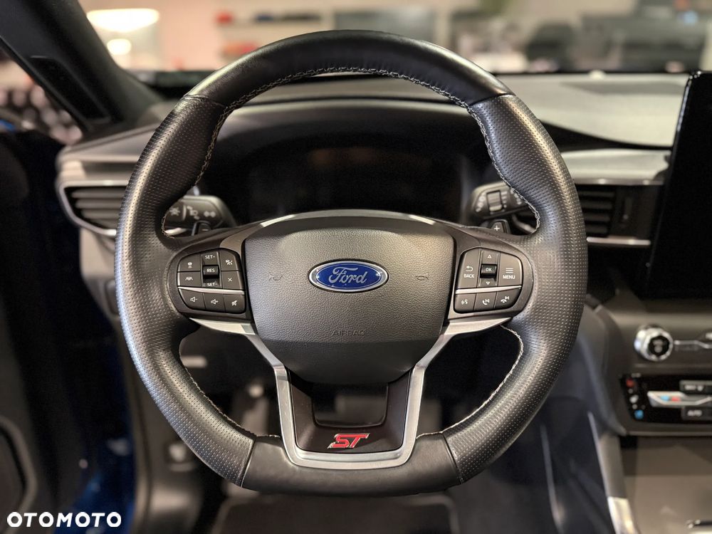 Ford Explorer - 9