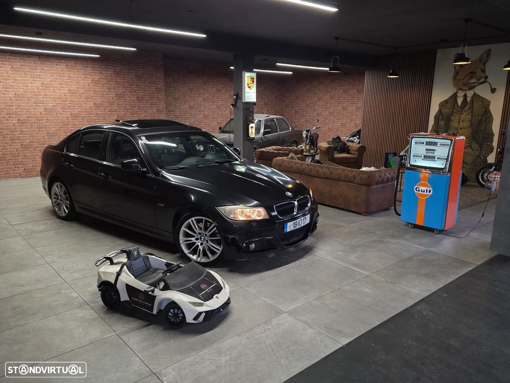 BMW 320 d Navigation Auto - 1