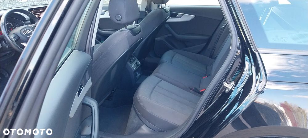 Audi A4 Avant 35 TDI mHEV Advanced S tronic - 10