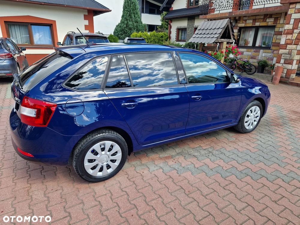 Skoda RAPID 1.2 TSI Ambition - 36