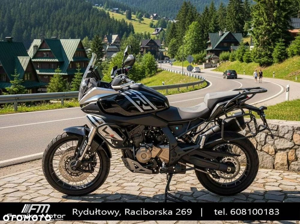 QJMOTOR SRT 600SX - 3