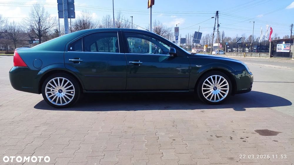 Ford Mondeo 2.0 TDCI Ghia X - 2