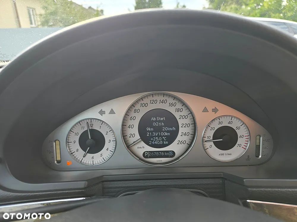 Mercedes-Benz Klasa E 320 Avantgarde - 28