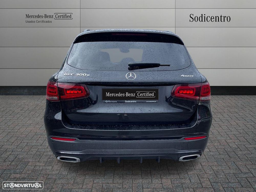 Mercedes-Benz GLC 300 e 4Matic - 8