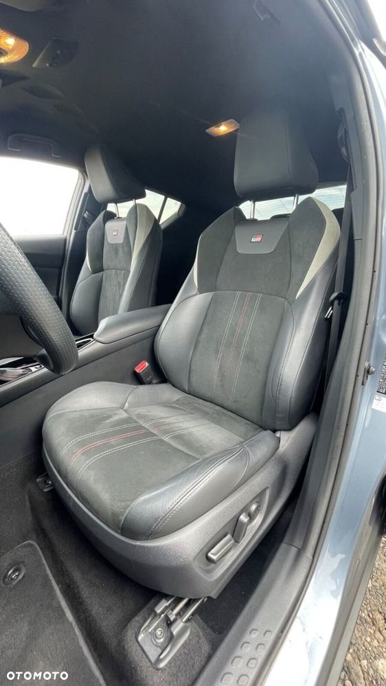 Toyota C-HR 2.0 Hybrid GR Sport - 9