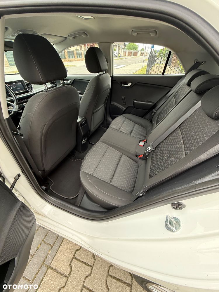 Kia Rio 1.0 T-GDI M - 11