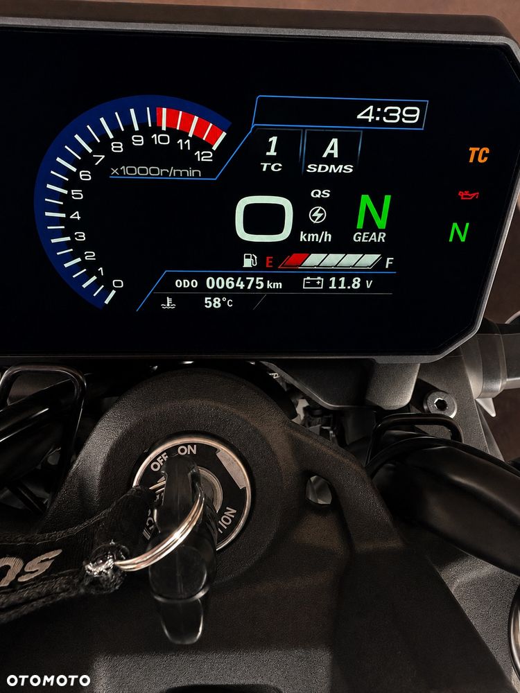 Suzuki GSX - 2
