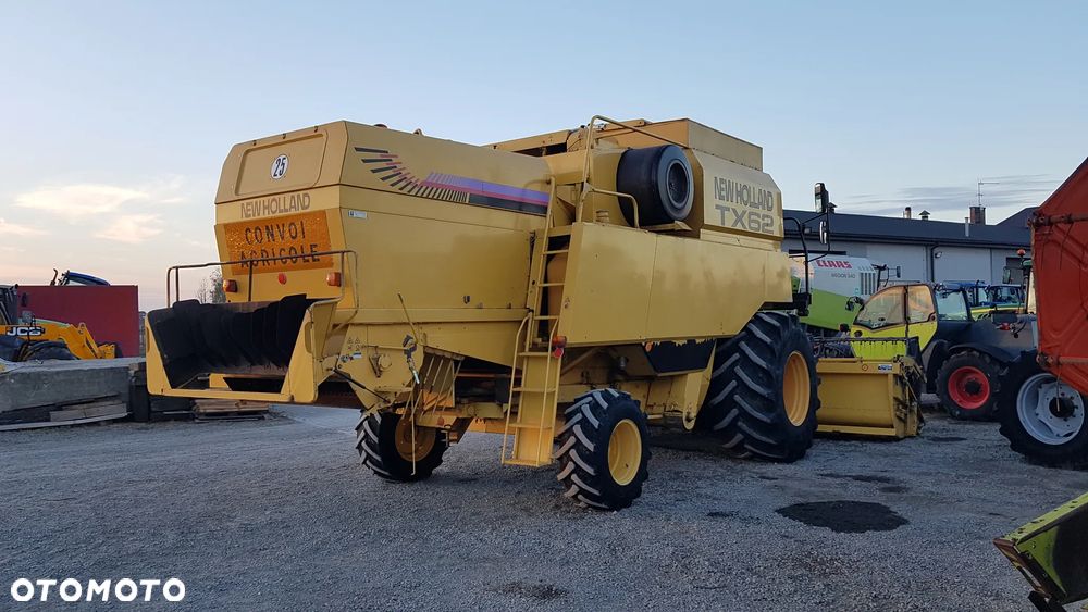 New Holland TX 62 1996R - 10