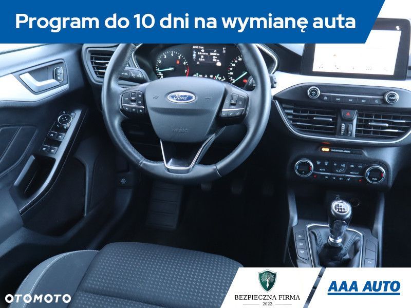 Ford Focus - 9