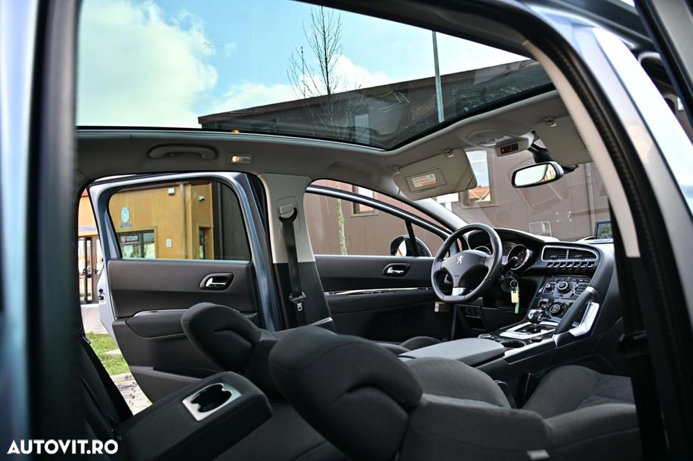 Peugeot 3008 HYbrid4 2.0 HDI FAP BMP - 12