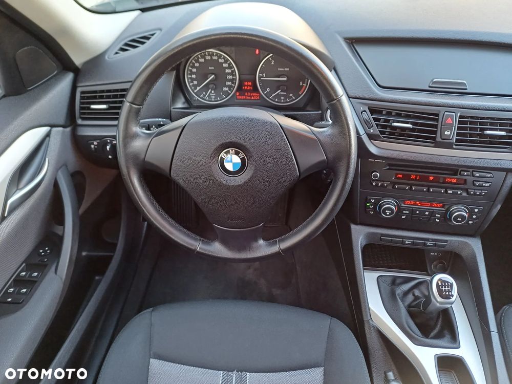 BMW X1 sDrive18d - 18